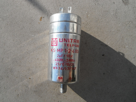 Kondensator 2uF 400V 50Hz Unitra Telpod KS-MP 1-2-400  (1)