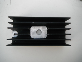 Radiator aluminiowy 63 x 35 x 140 mm fi 13,2 mm