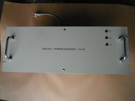 Zasilacz ferrorezonansowy FS-20 +15V/-15V 