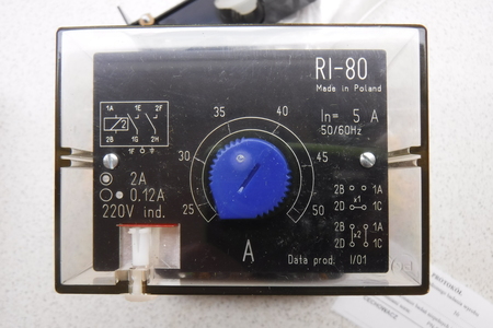 RI-80 nastaw 25-50A Przekaźnik 220V 50Hz ri80 nadprądowy (1)